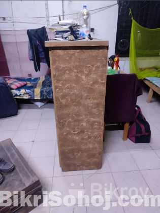 Otobi wardrobe